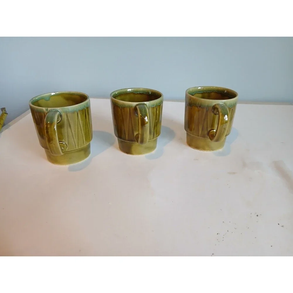 3 Vintage Retro stackable Made in Japan mug cup green drip 8 ounces